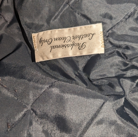 Leather Shop Classic Black Leather motorcycle Jacket. 1979 - Picture 8 of 15